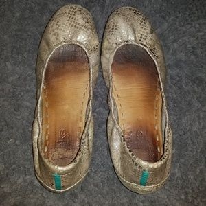 Romantic blush tieks